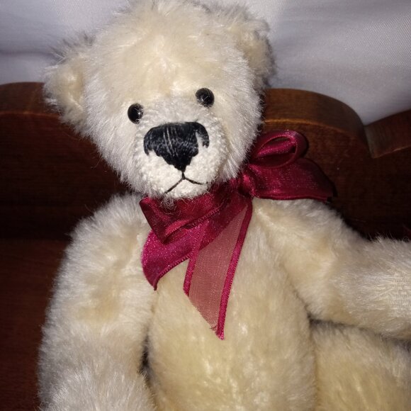 Russ Mohair 9 Inch Bear - Picture 8 of 11
